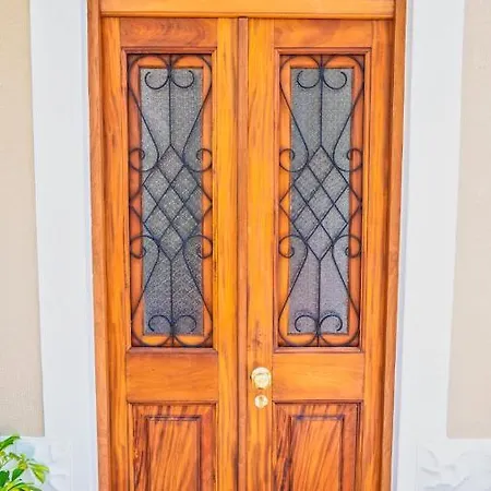 Vakantiehuis Casa Da Bungavillia