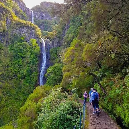 Casa Da Bungavillia Vakantiehuis Machico (Madeira)