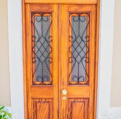 Prázdninový dům Casa Da Bungavillia